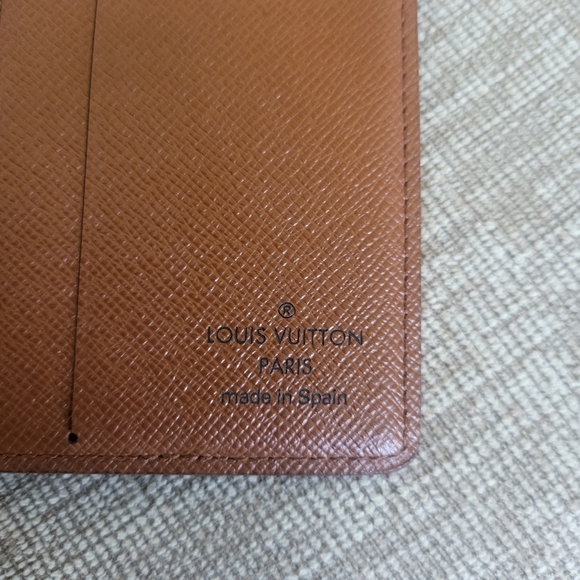 Authentic LOUIS VUITTON Monogram Canvas Leather Card Bifold Wallet - Picture 4 of 10